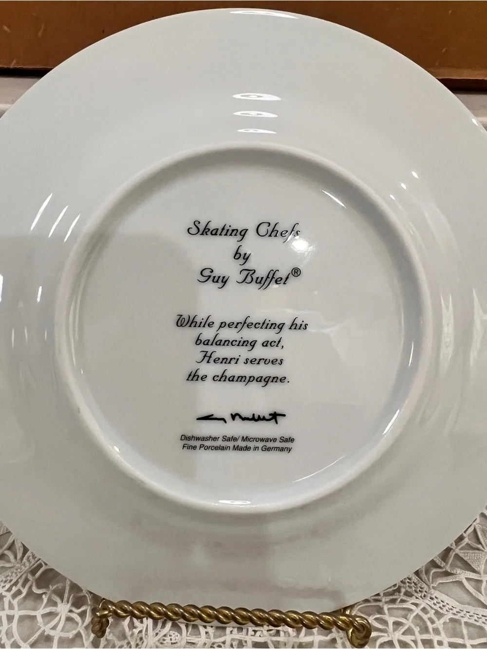 William Sonoma Skating Chefs Salad Plates Set of 2